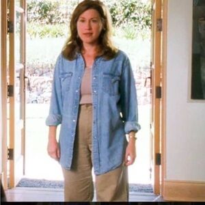 Madison grey NY jeans button up shirt